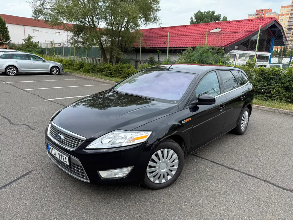 FORD MONDEO COMBI 2,0 TDCi 103kW - Klima - r.2010